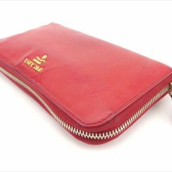 Prada Wallet Purse Logo Red Gold Saffiano leather Woman Authentic Used - Picture 7 of 7